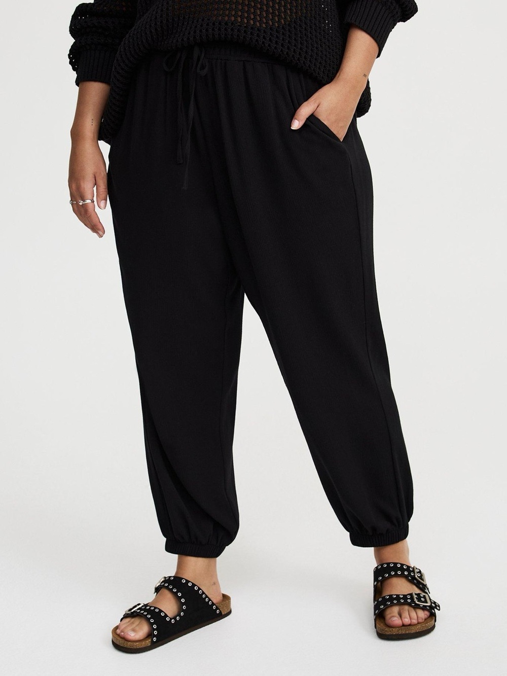 Torrid Black Gauze Jogger Pants Size 3 High Rise Wide Leg Pull On Casual